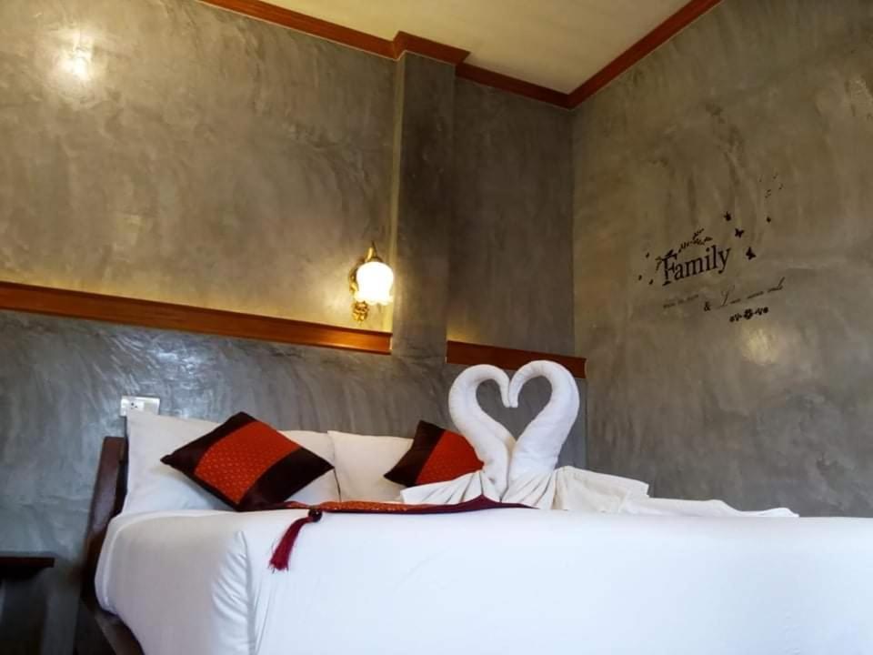 Safina Pool Villa Ko Lanta Exterior foto